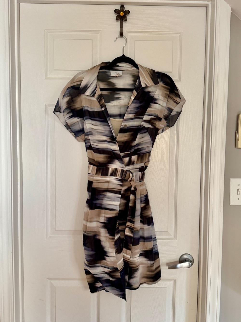 Akris Punto Bergdorf Goodman Abstract Wrap Short Sleeve Belt Dress, Medium